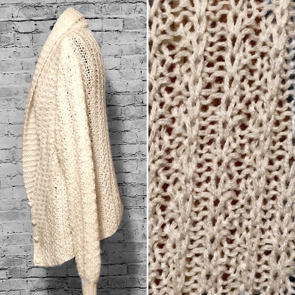 Vintage Oversized Chunky Knit Cardigan EUC - Picture 3 of 4